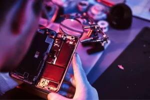 Best methods for water damage phone repair
