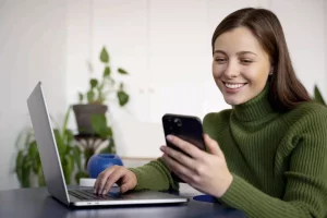 advantages of patient self-service portals